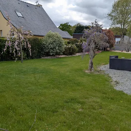 Maison Familial Dans Le Golf Holiday home *
