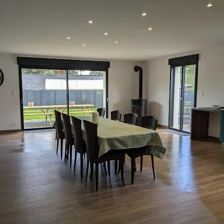 Holiday home Maison Familial Dans Le Golf *